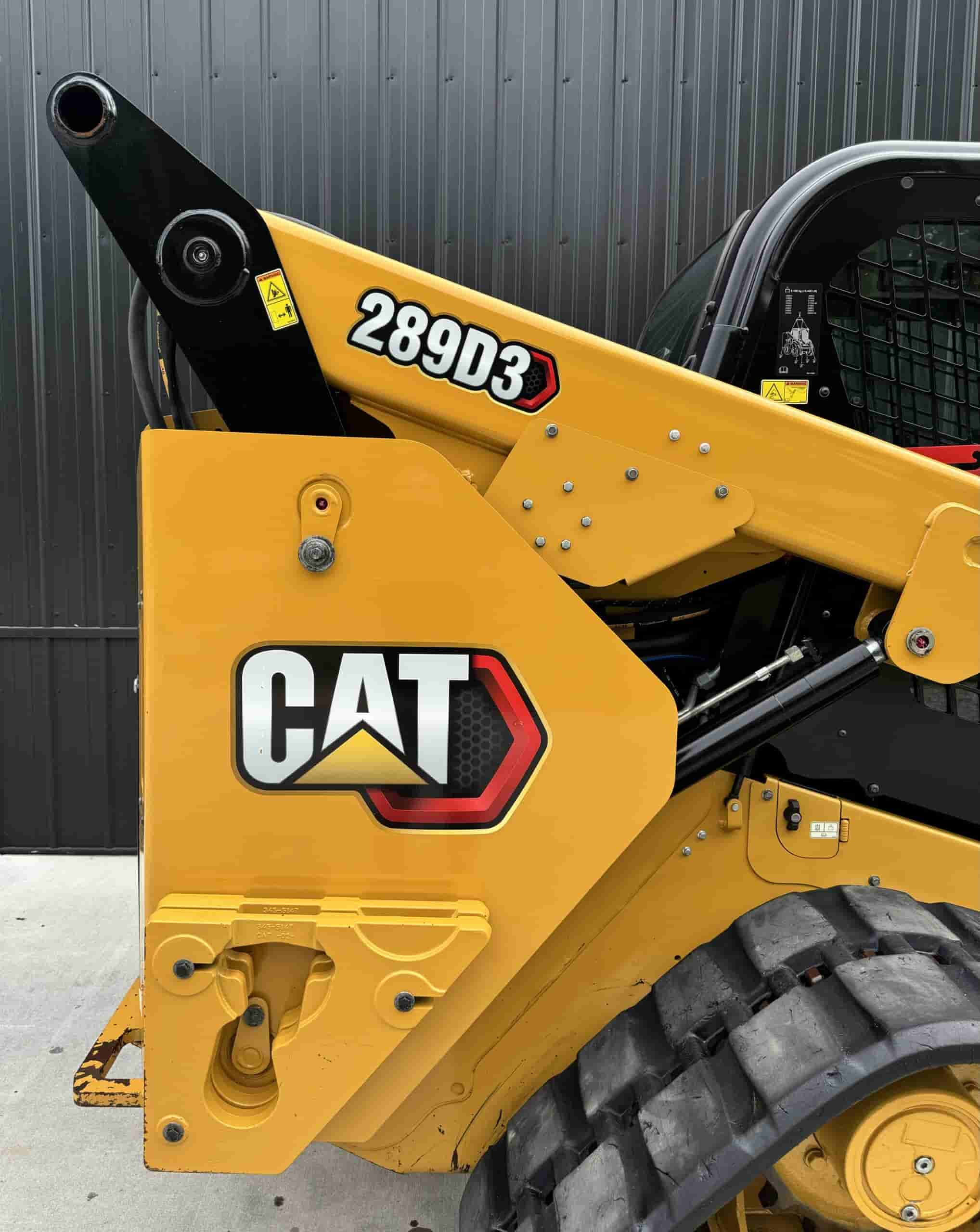 2022 CAT 289D3 HIGH FLOW
